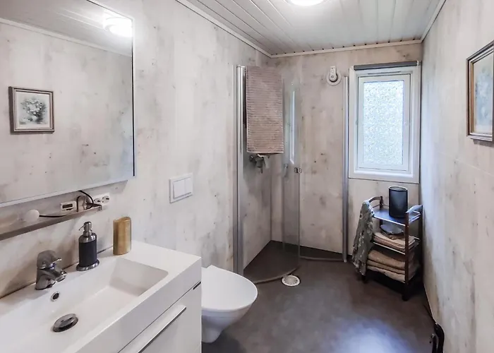 3 Bedroom Beautiful In Vakantiehuis Forsand